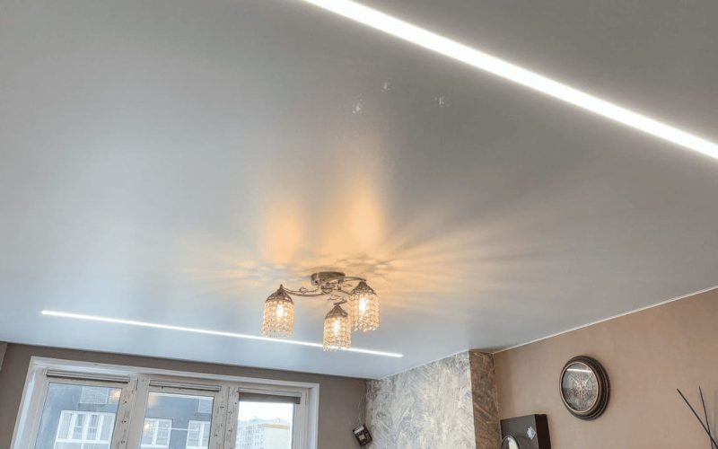 Натяжной потолок в спальне 13 м2